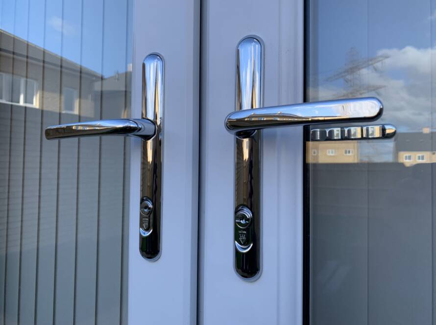 haleslocks lock lock handles scaled 1